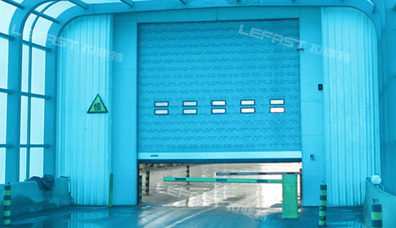 快速卷帘门?？鼐嗬氲挠跋煲蛩赜心男?>
                                </div>
                                <div   id=