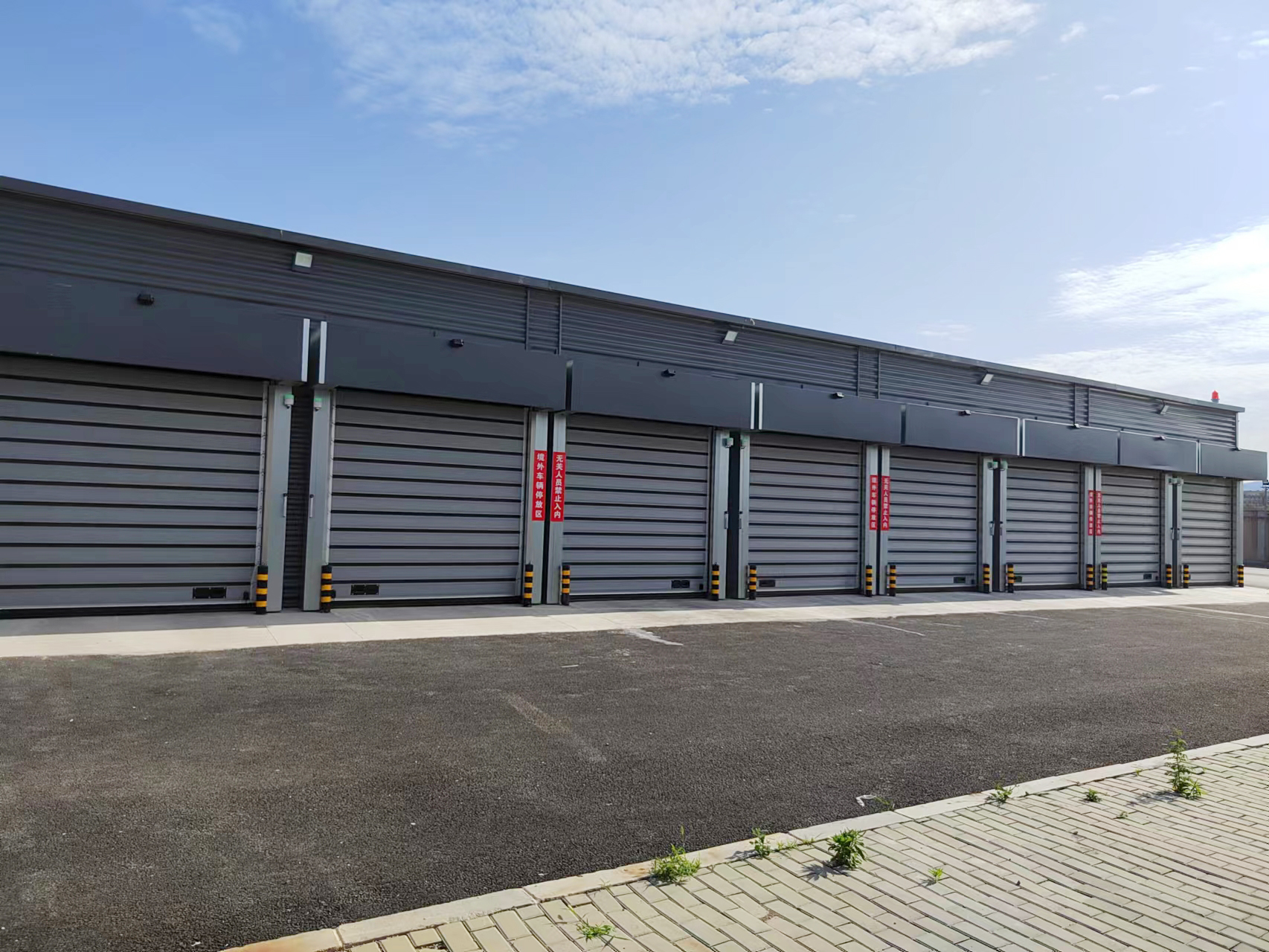 大连机场硬质快速门